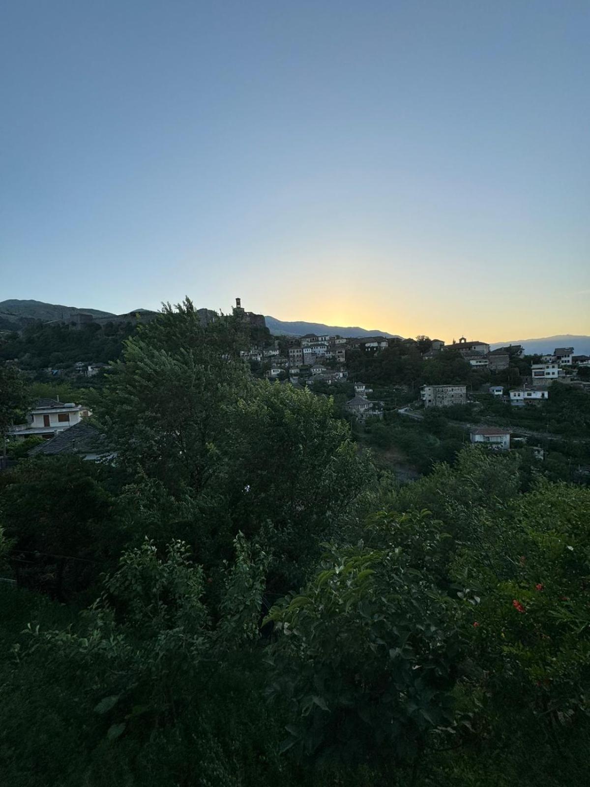 Gjirokastër Guest House Argjiro Castle المظهر الخارجي الصورة