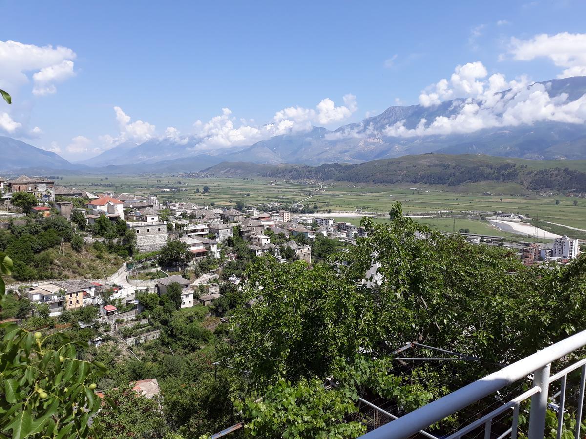 Gjirokastër Guest House Argjiro Castle المظهر الخارجي الصورة